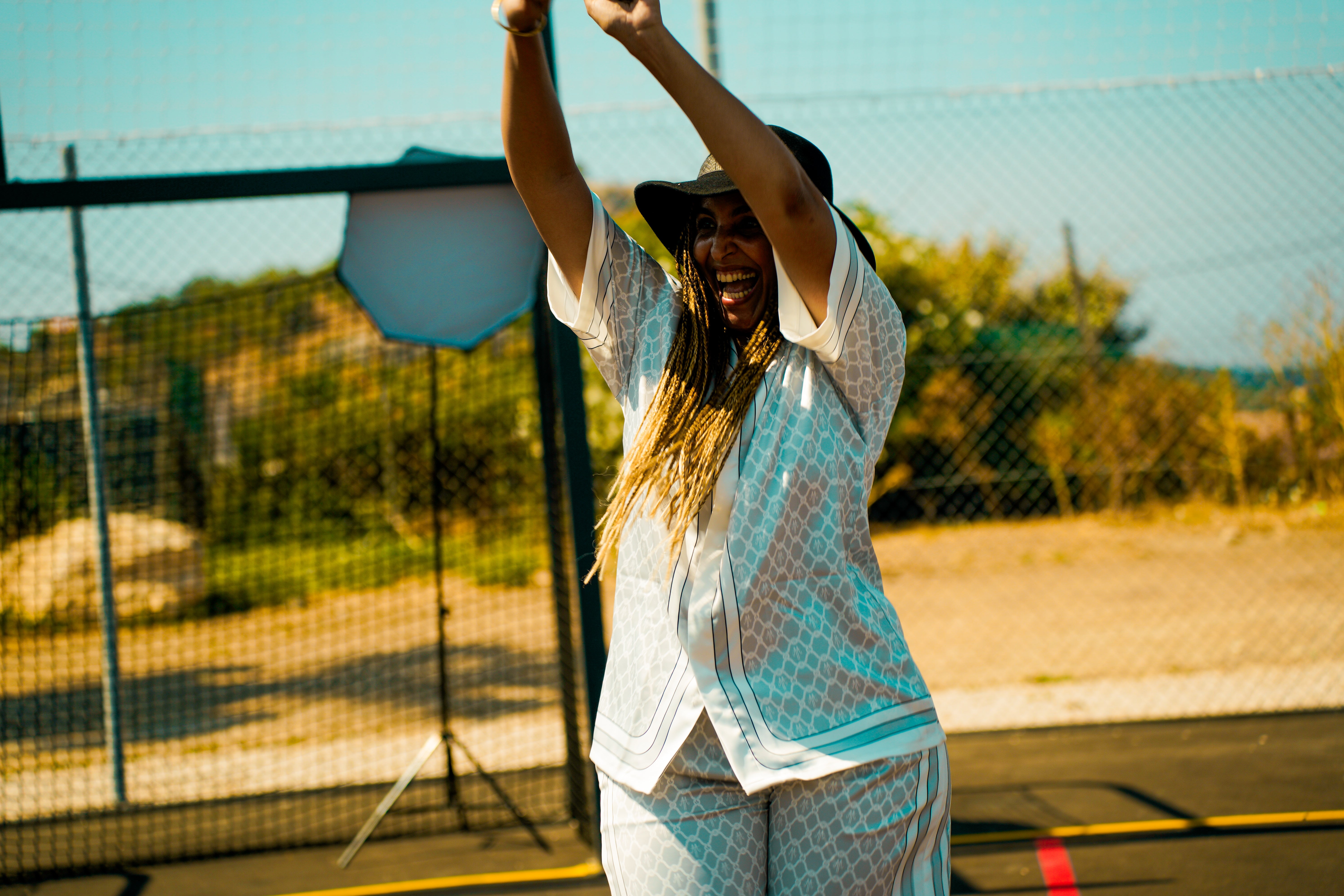 ENSEMBLE "SUMMER CHIC" GRIS